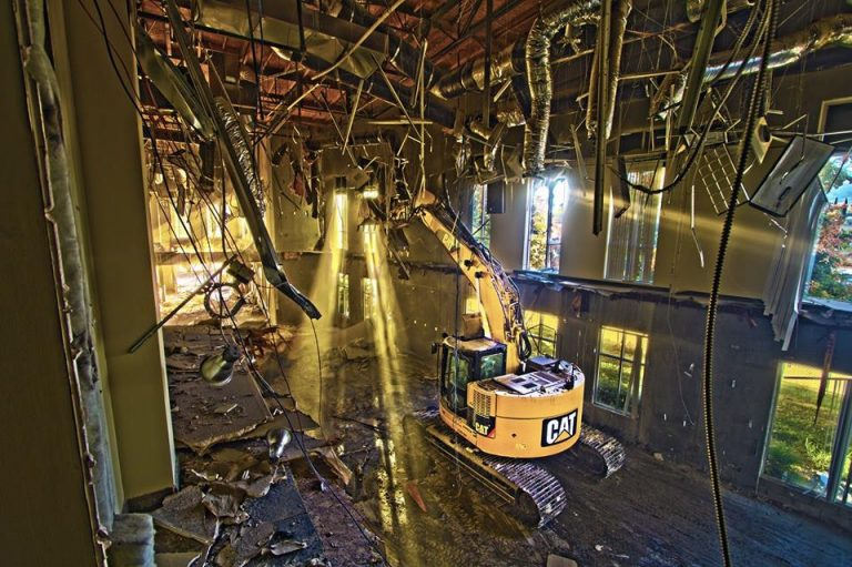 Interior and Exterior Demolition a bedford oh